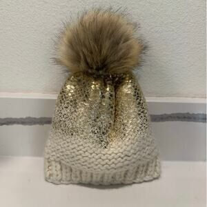 The Blueberry Hill Baby Hat Small 6-24 Months Gold Metallic Knit Faux Fur Pom